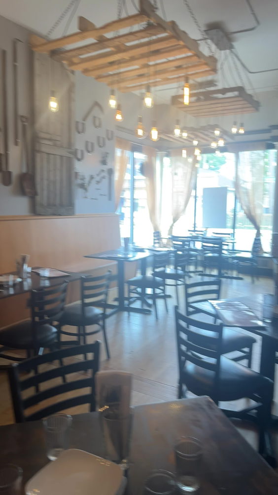 Crafty Cow - Burgers & Fried Chicken