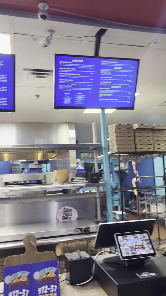 Slingin Pizza