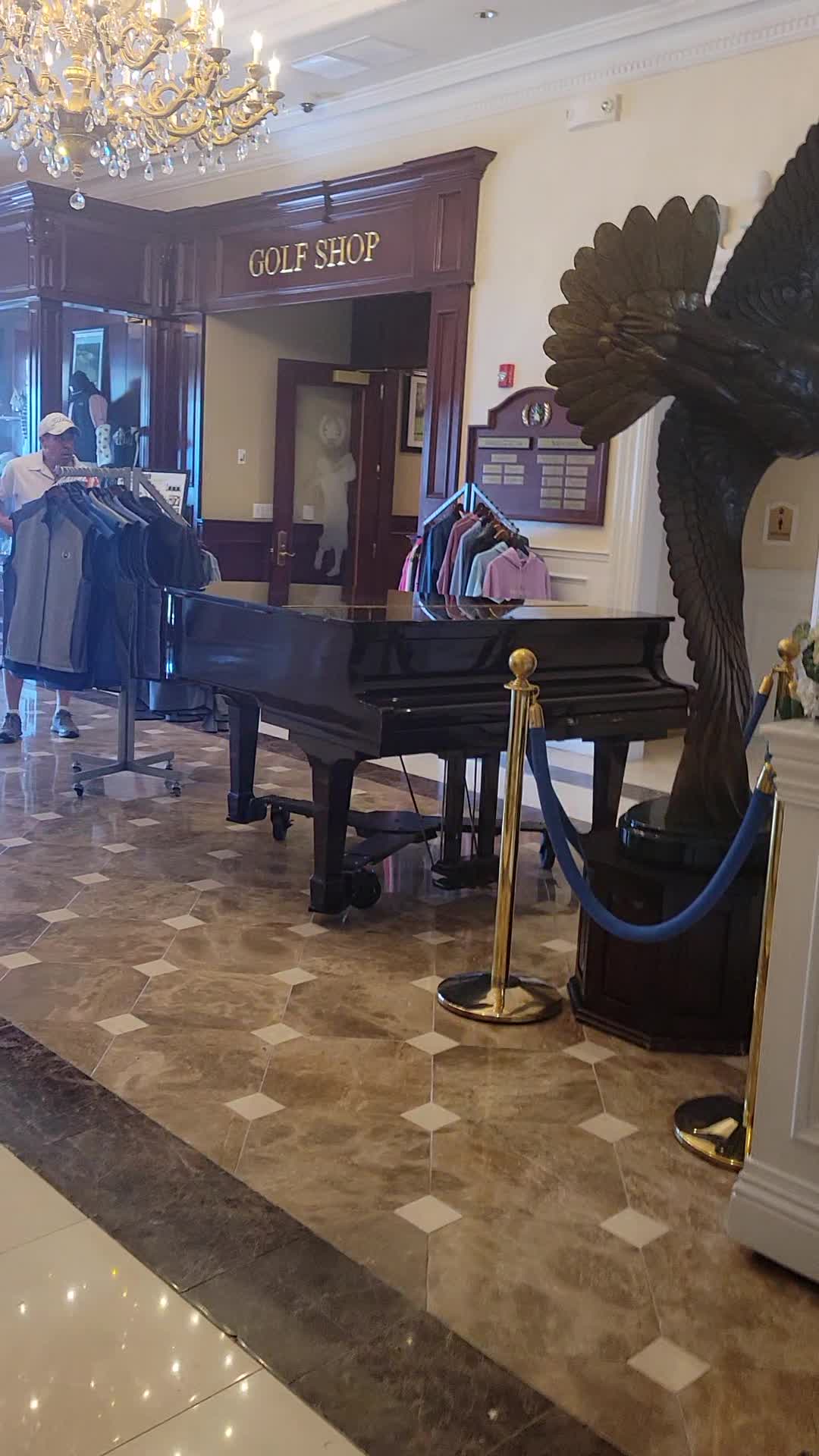 Eagle Oaks Golf & Country Club on the 19th Green Bar & Grill