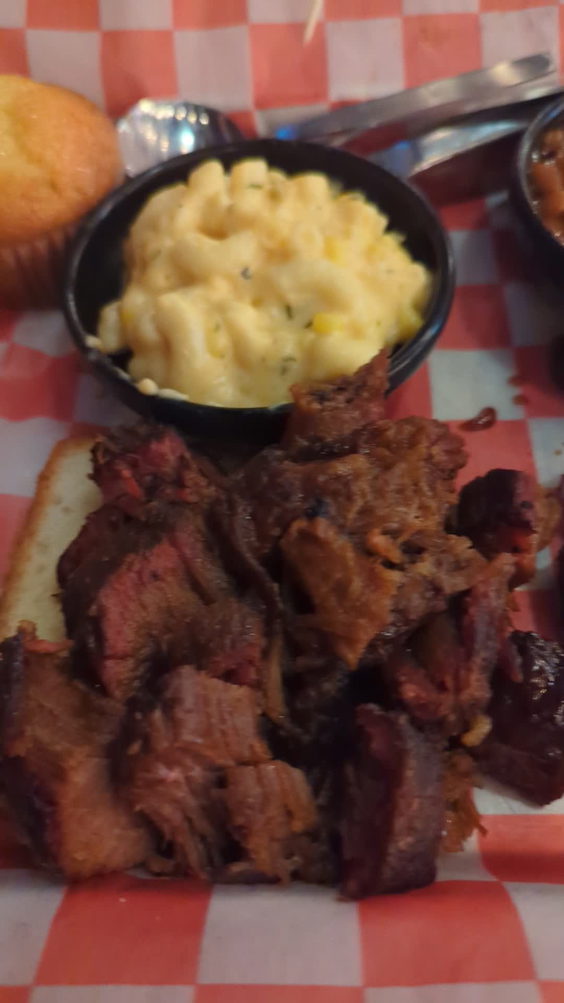 Famous Dave's