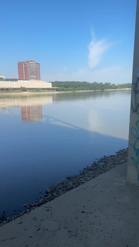 Riverwoods Trail