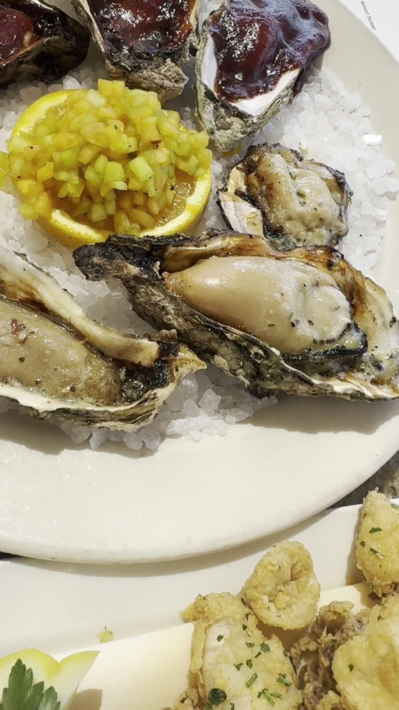 Scott's Seafood on the River