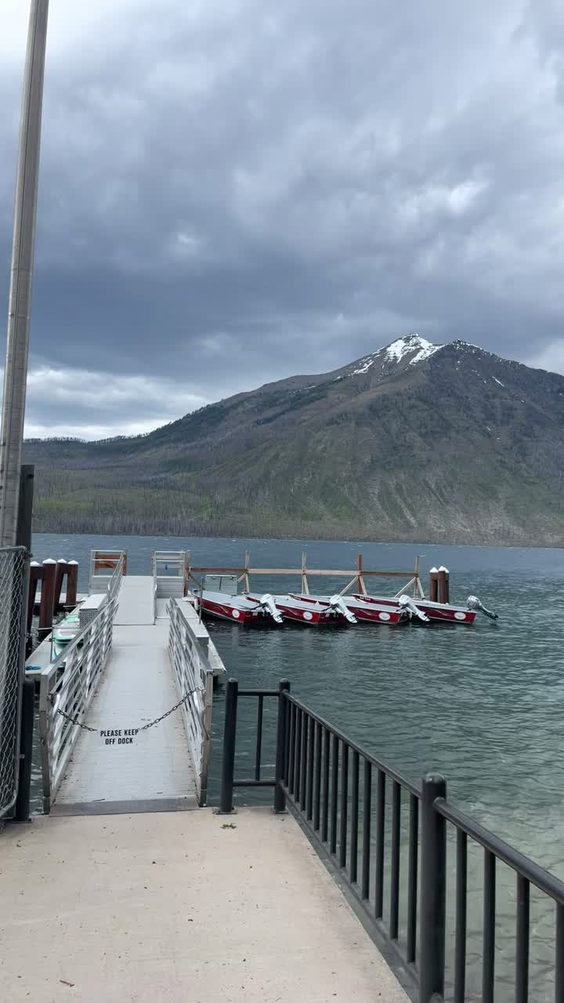 Lake McDonald Lodge, Cabins and Motor Inn