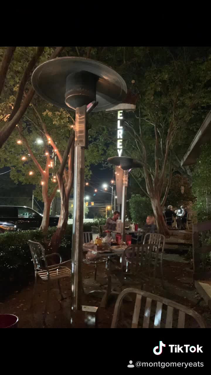 El Rey Burrito Lounge