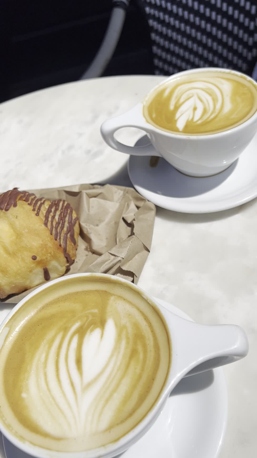 Video review of The Pour Choice