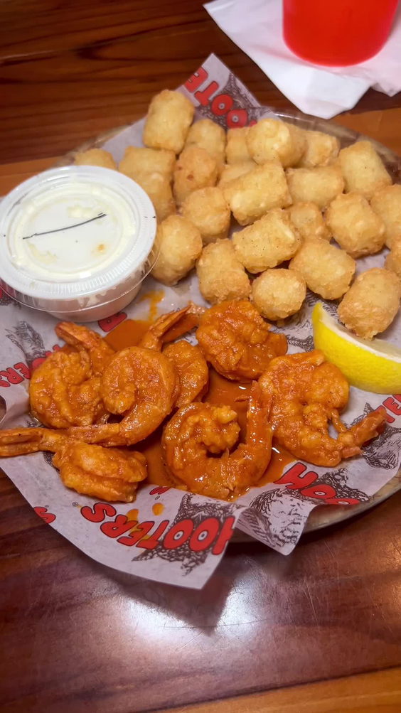 Hooters