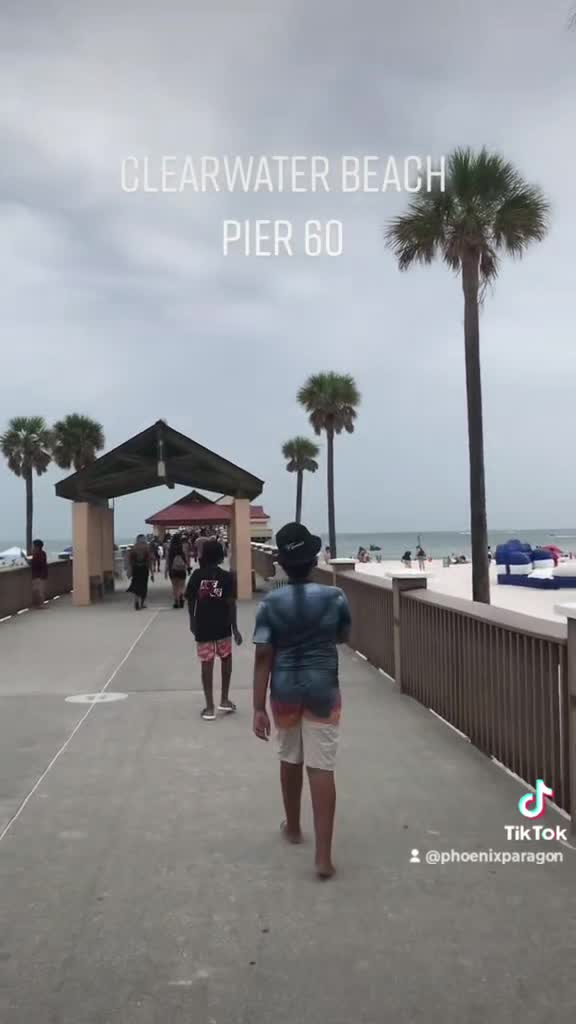 Pier House 60 Clearwater Beach Marina Hotel