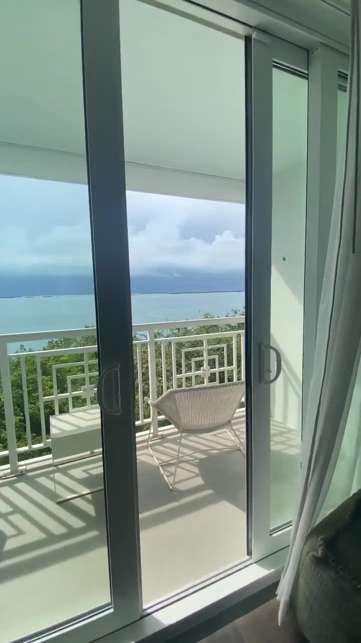 Video review of Baker's Cay Resort Key Largo, Curio Collection by Hilton