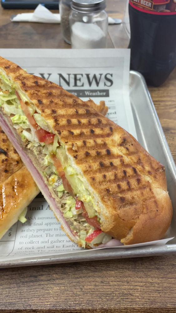 The Cracked Pepper Cafe