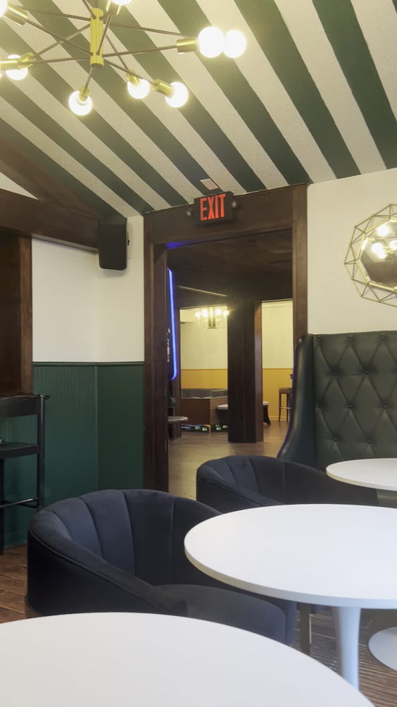 Penny Whistle Pub