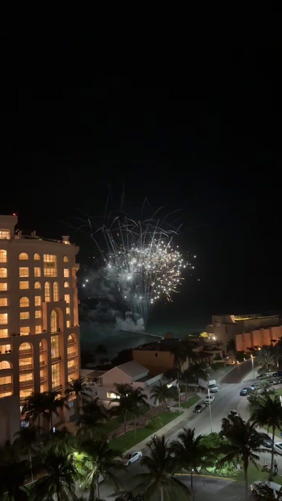 Hotel Krystal Grand Cancun