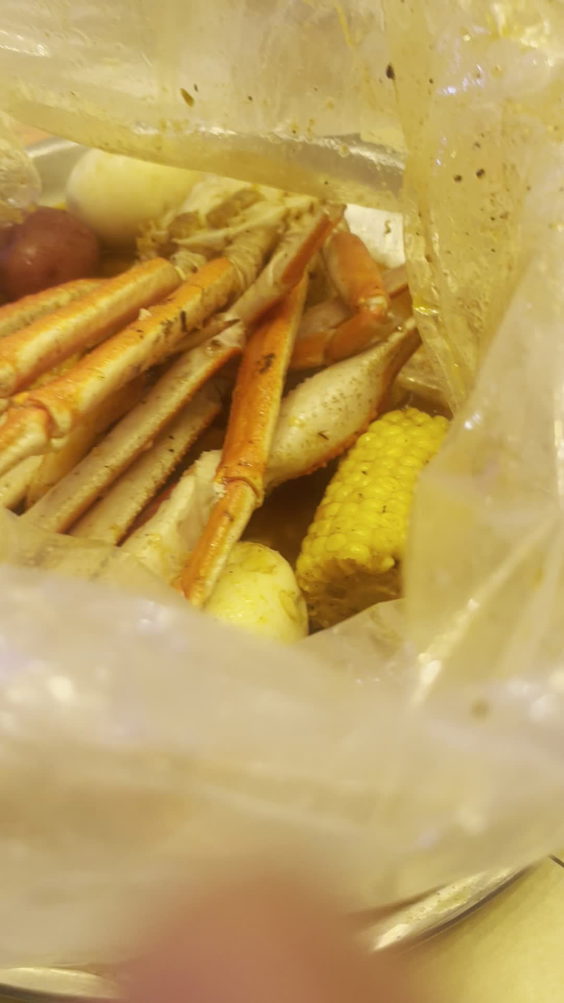 Hook & Reel Cajun Seafood & Bar