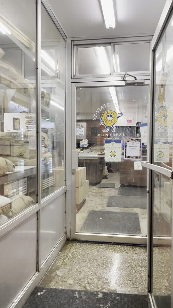 St-Viateur Bagel