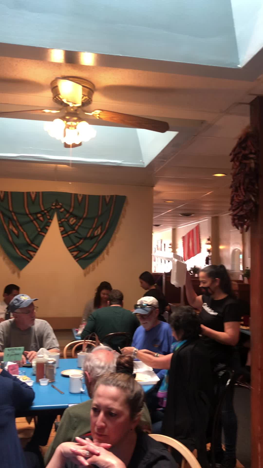 Video review of Tia Sophia's