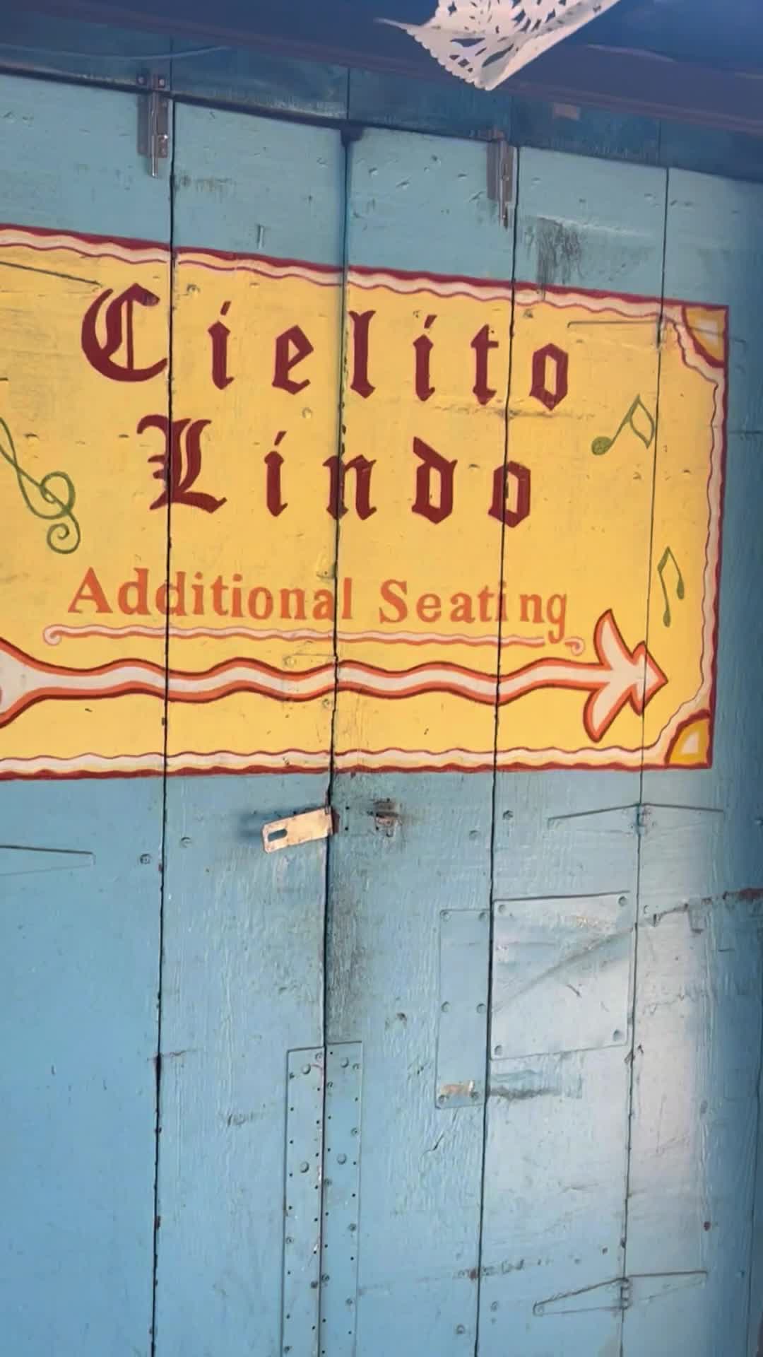 Video review of Cielito Lindo