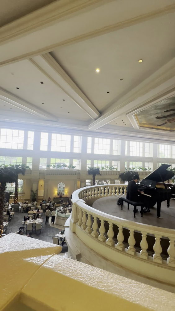 The Peninsula Manila