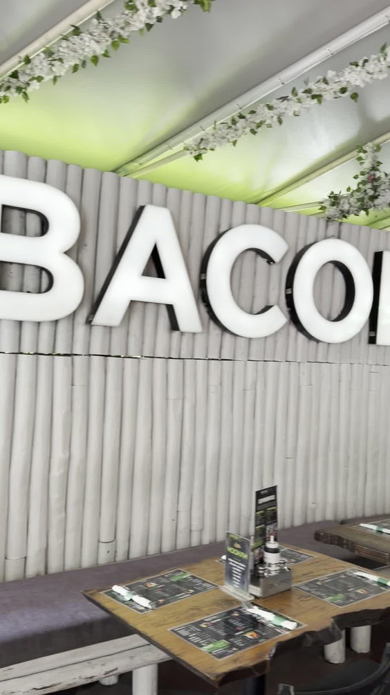 BACON B*TCH MIAMI