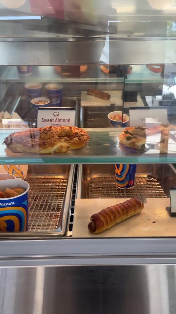 Auntie Anne's