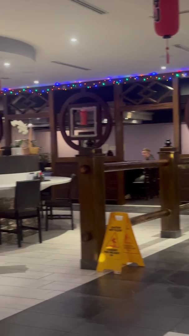 MeAkan Japanese Sushi & Steakhouse