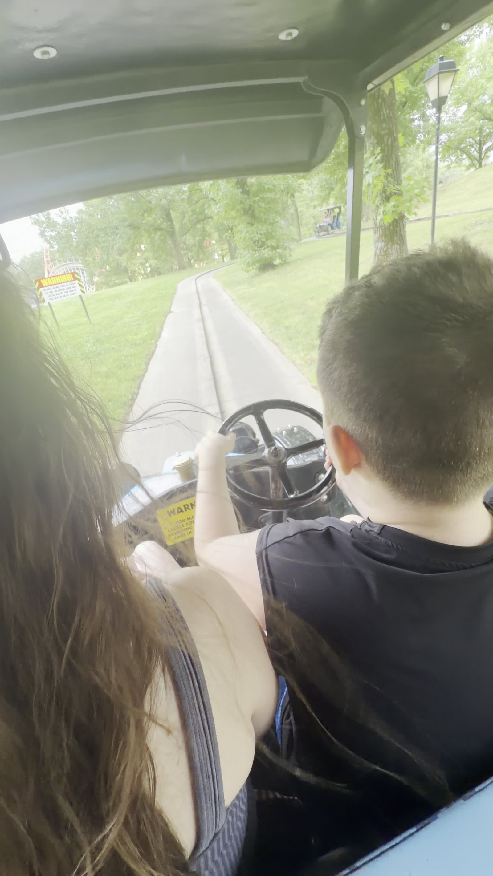 Video review of Worlds of Fun
