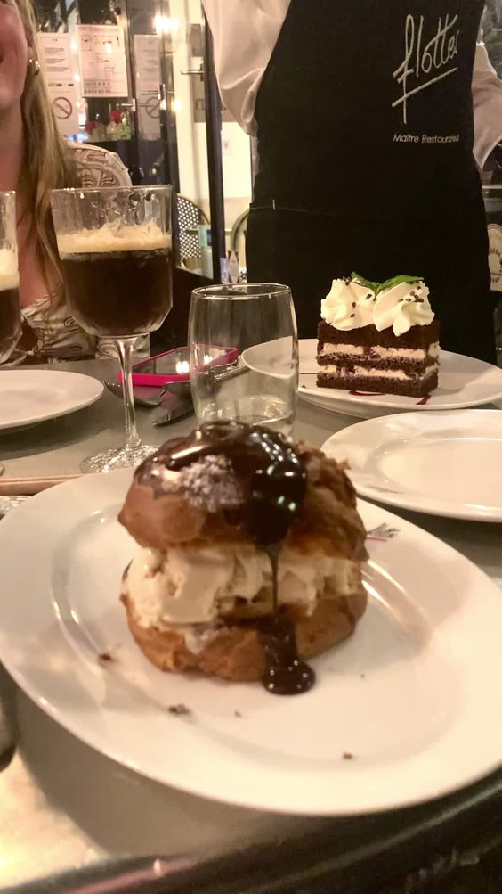 Brasserie Flottes Restaurant