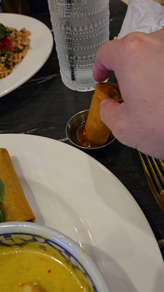 Savoey Thai eatery 