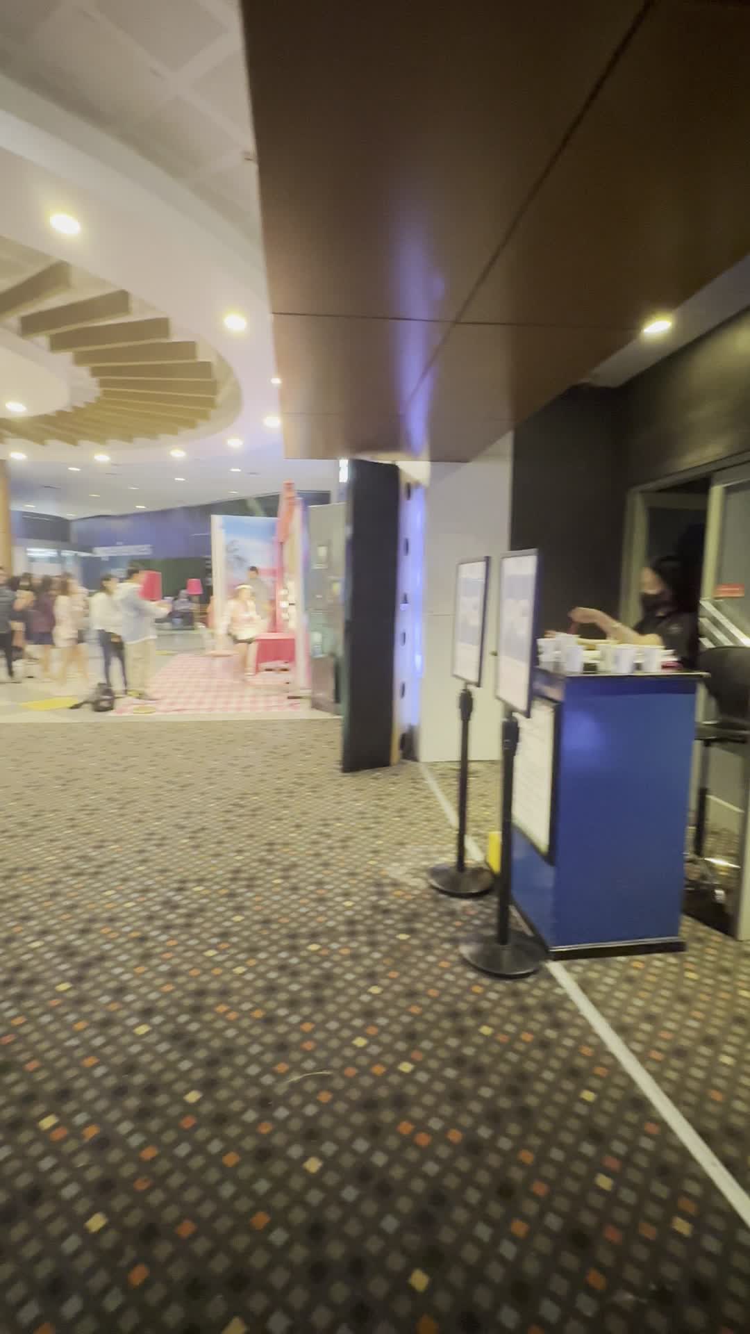 Video review of Glorietta 4 Cinemas