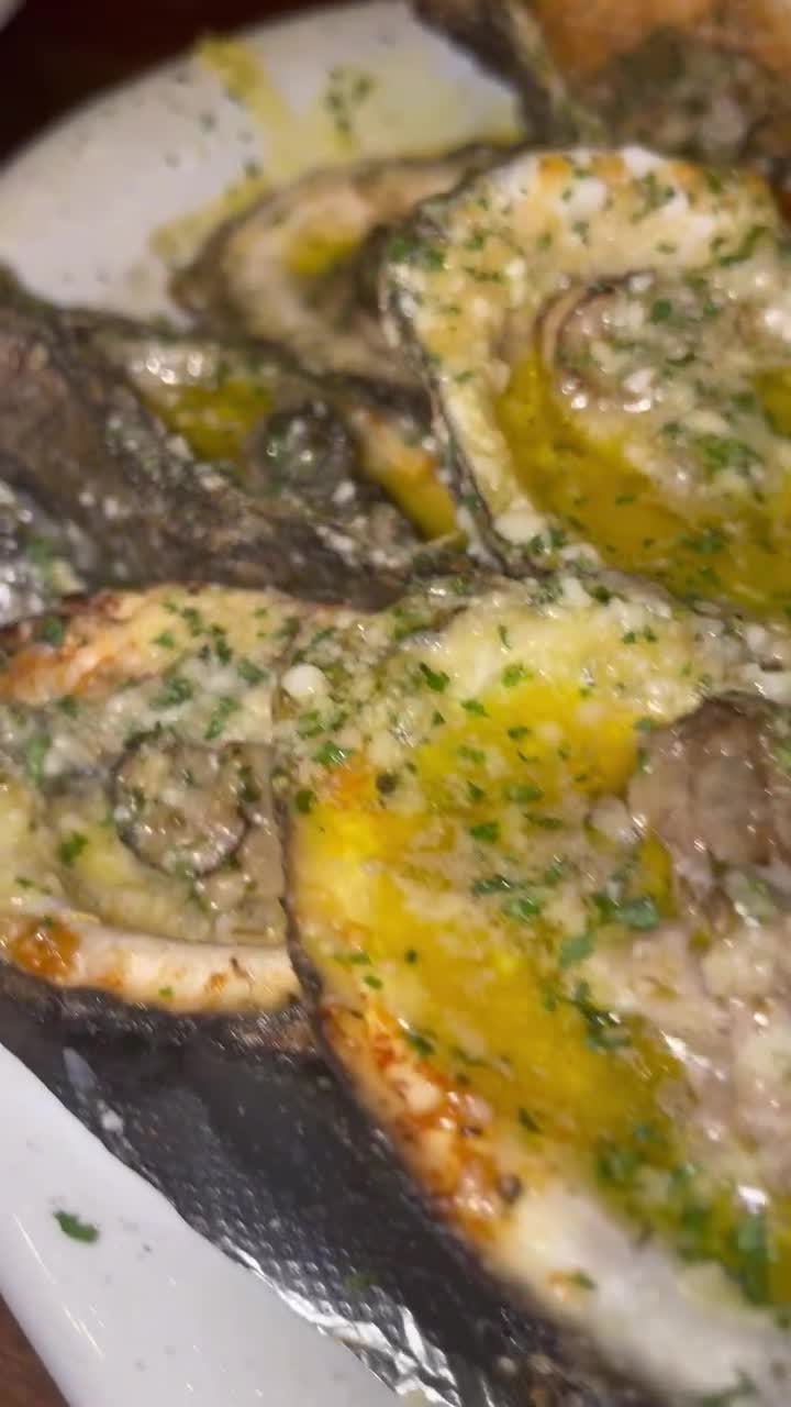 Video review of Neyow's Creole Café