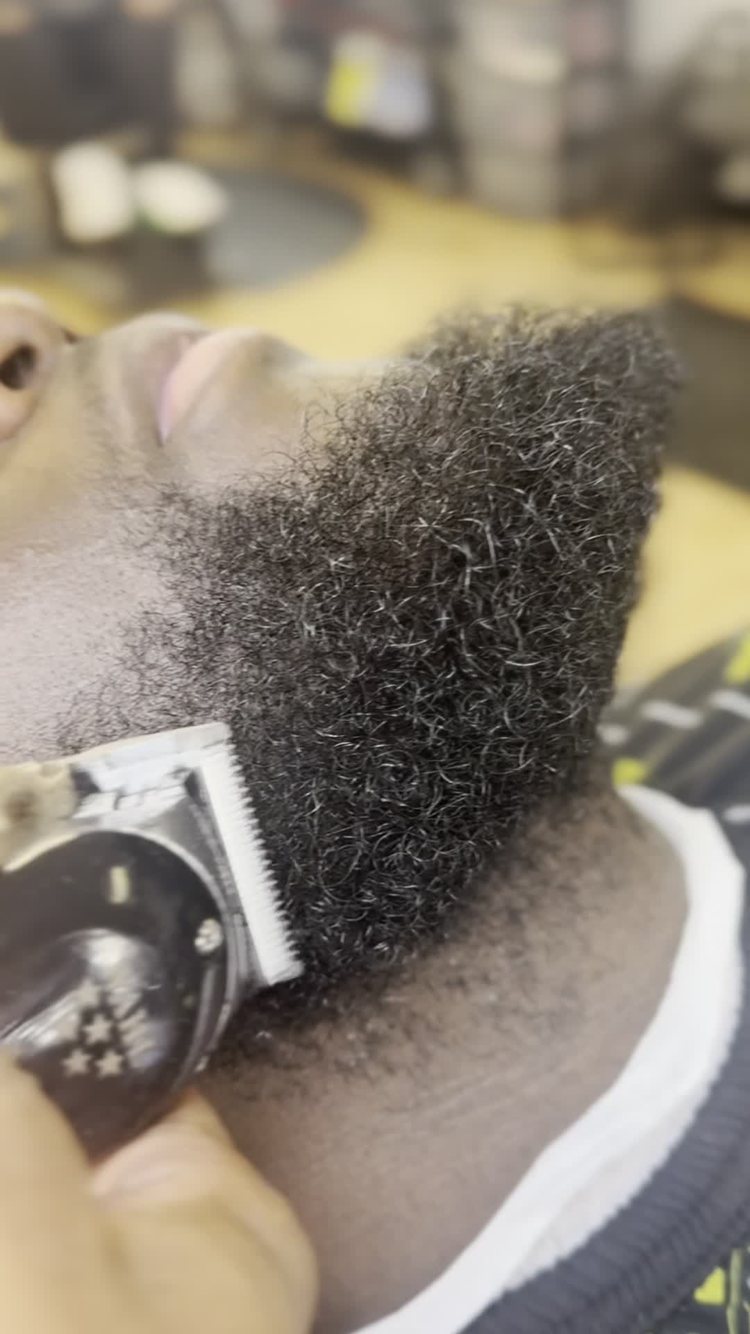 M&J Barbershop