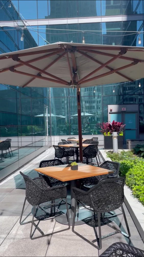 Streeterville Social