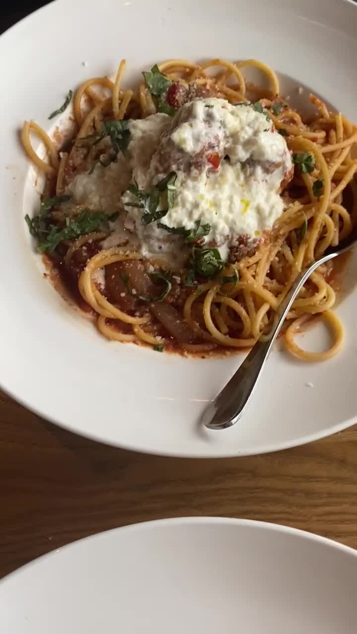 Cooper's Hawk Winery & Restaurant