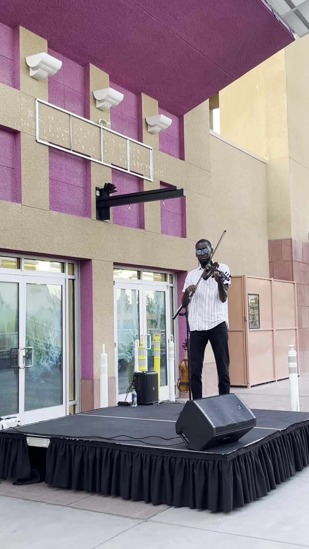 Video review of Las Vegas North Premium Outlets