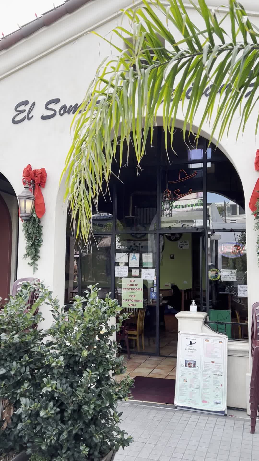 Video review of El Sombrero