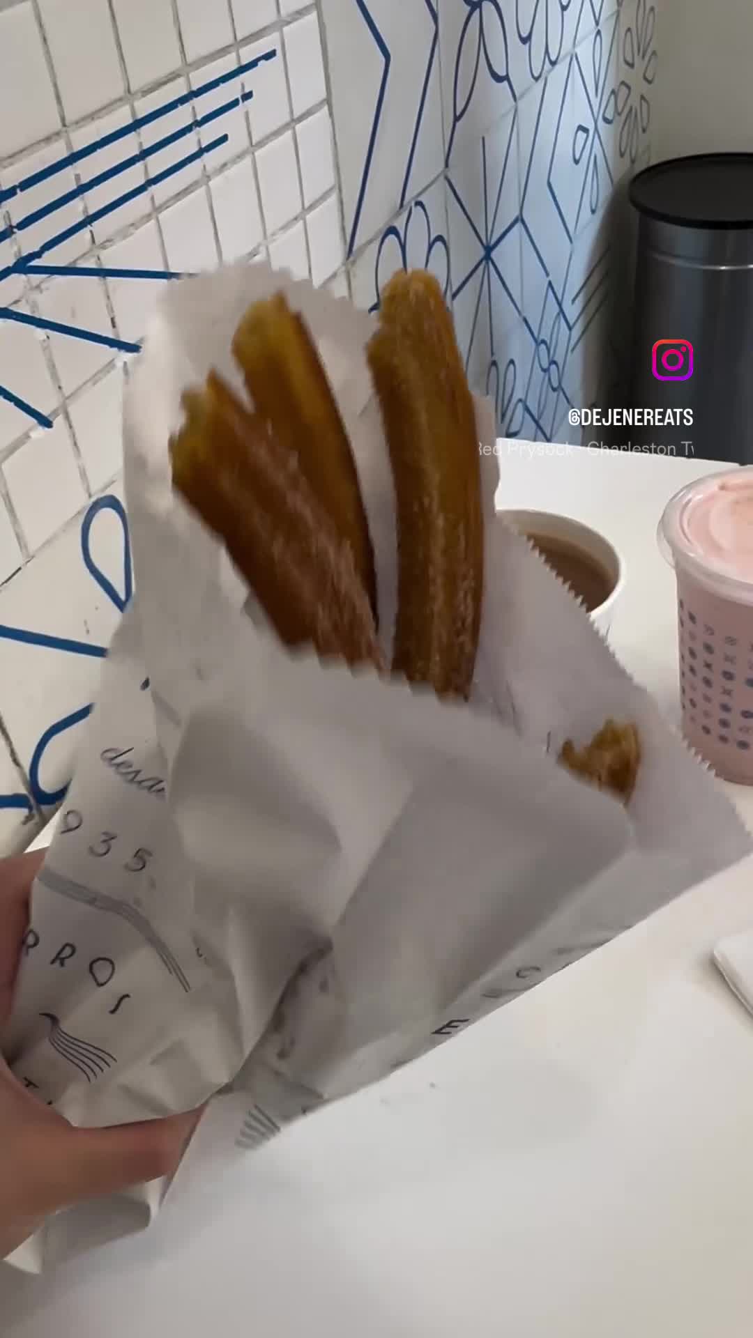 Video review of Churrería El Moro