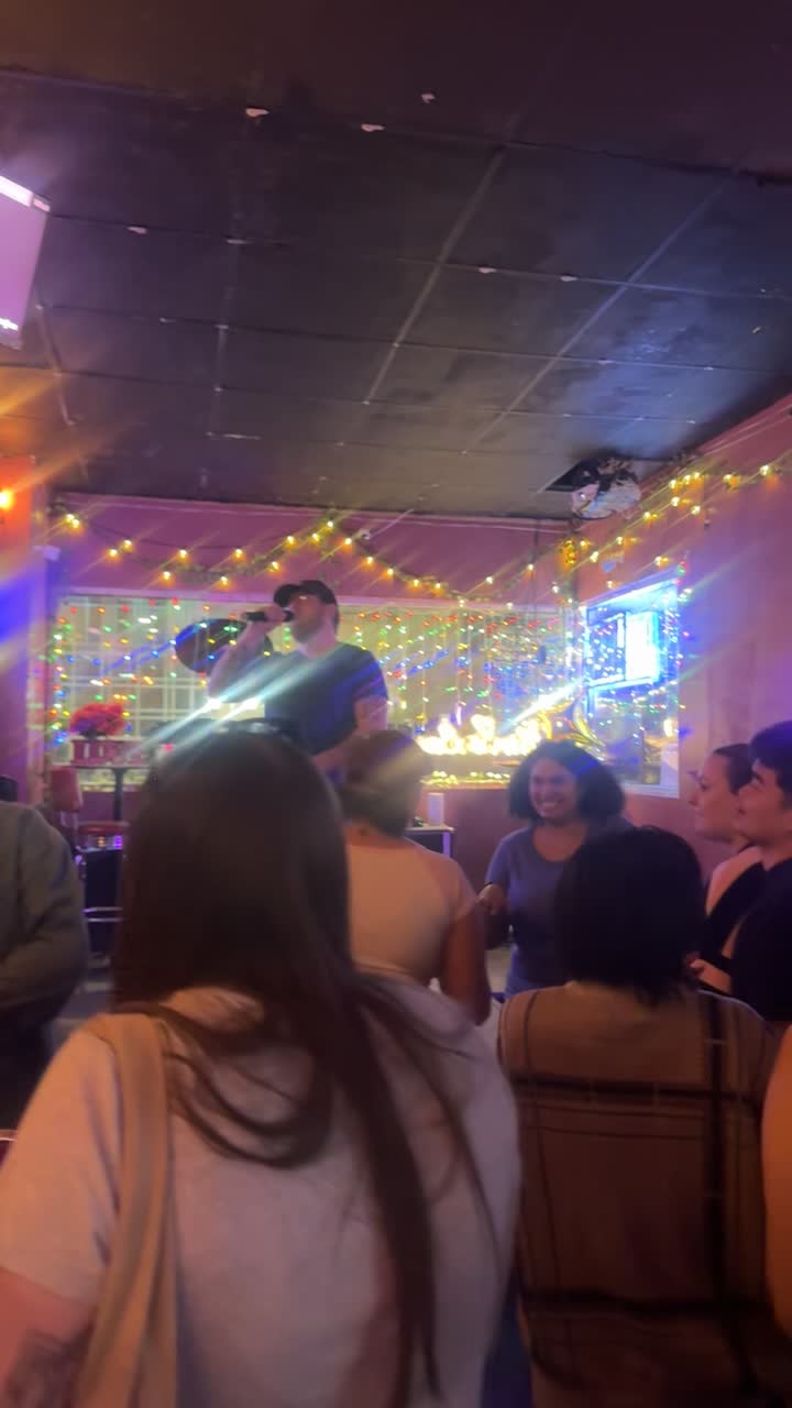Mom’s Bar