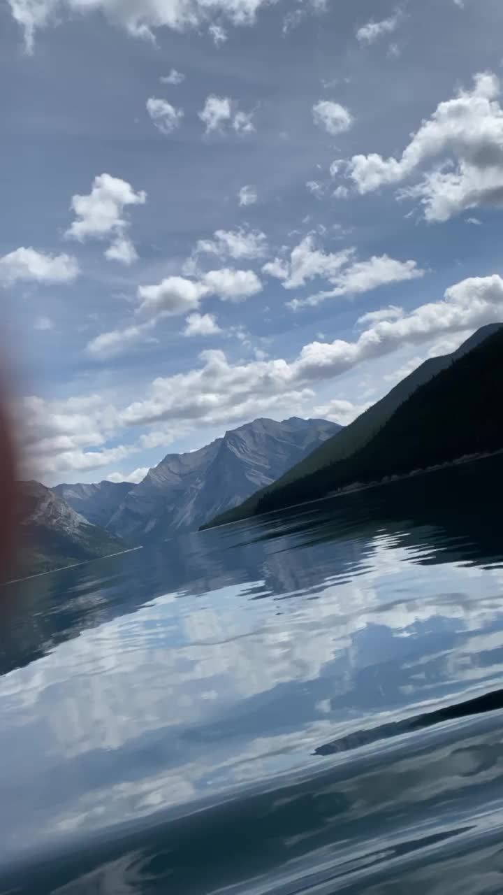 Lake Minnewanka