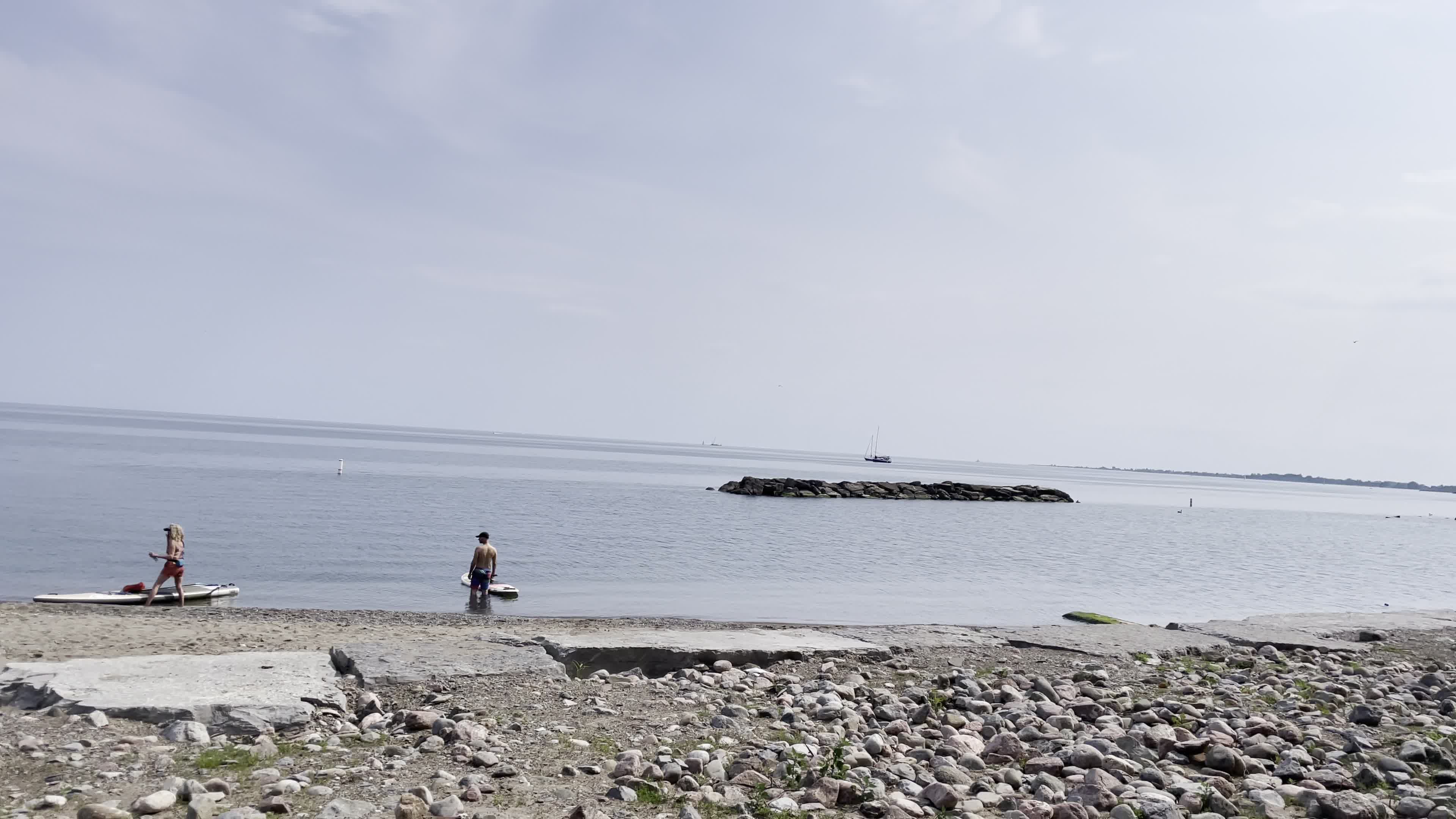 Video review of Kew-Balmy Beach