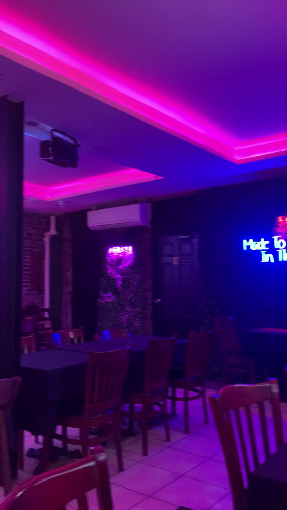Made21 Restaurant & Lounge