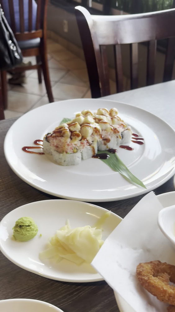 LA LA Sushi