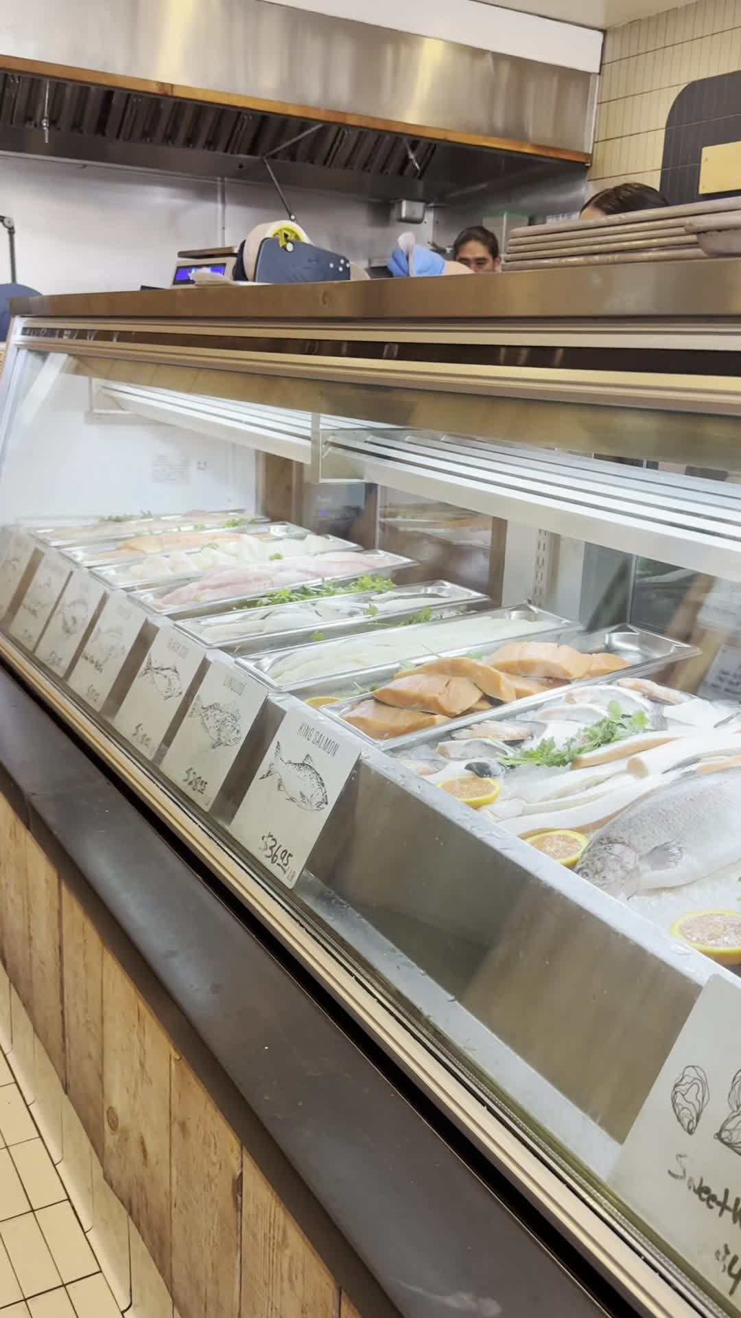 Video review of Hook Fish Co