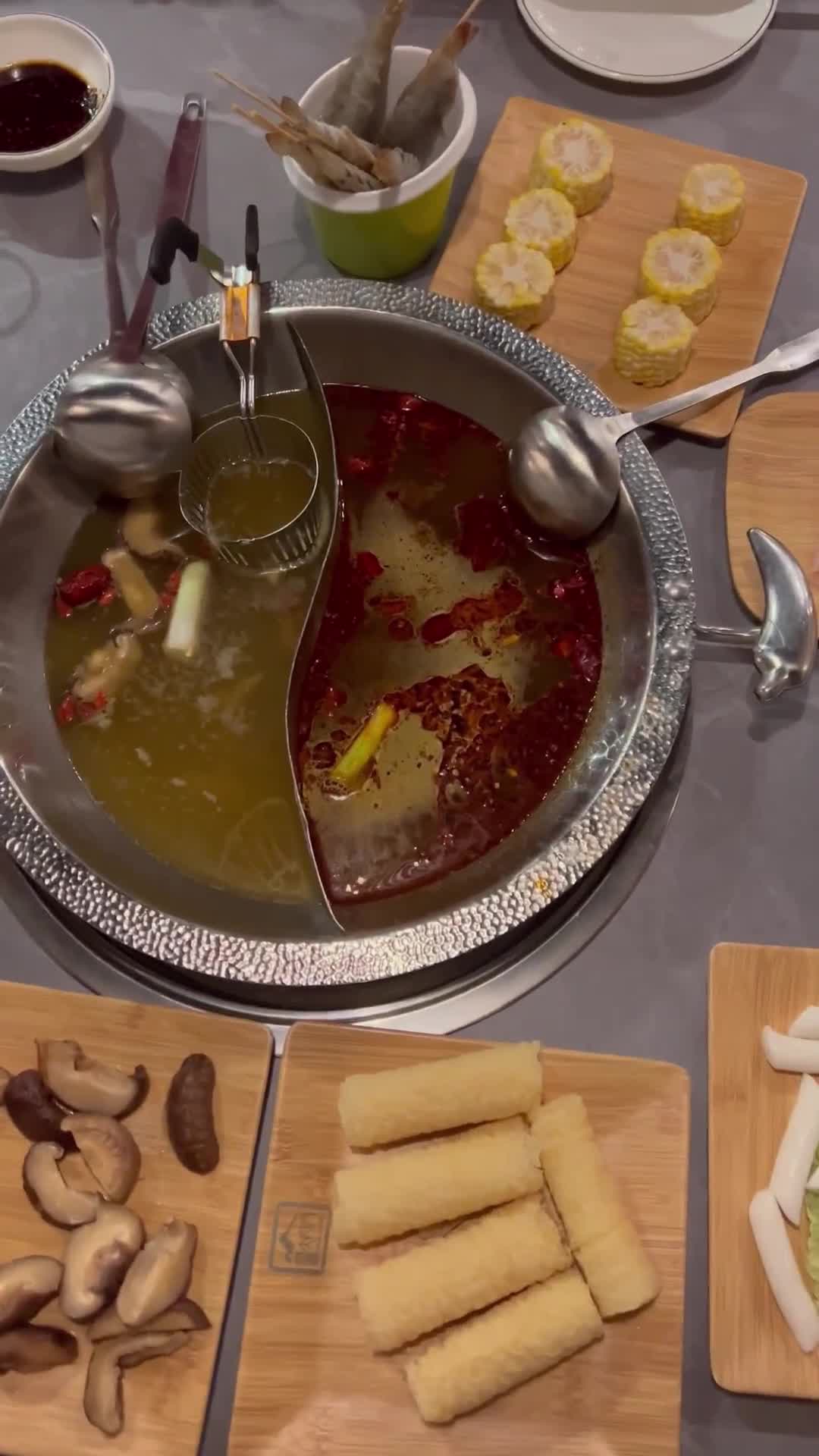 Szechuan Mansion Hotpot