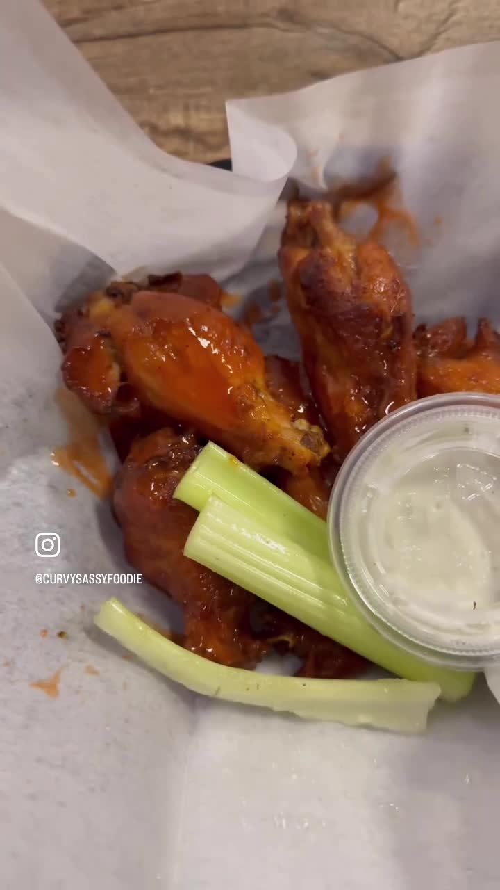 Long Hollow Pizza & Pub