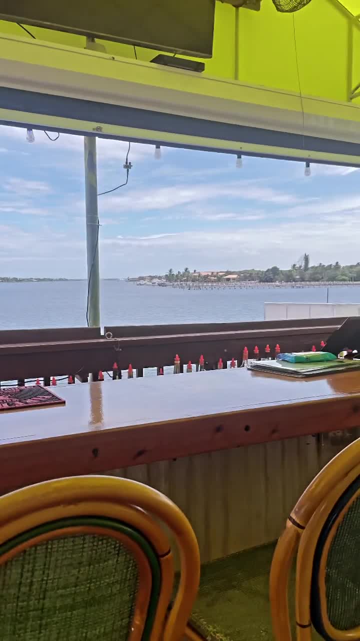 Video review of Old Key Lime House