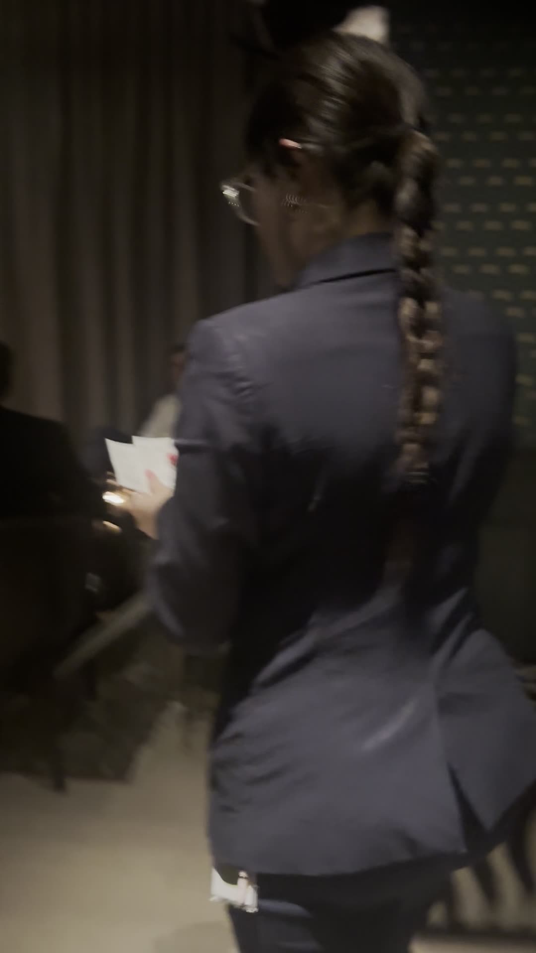 Magnum Speakeasy