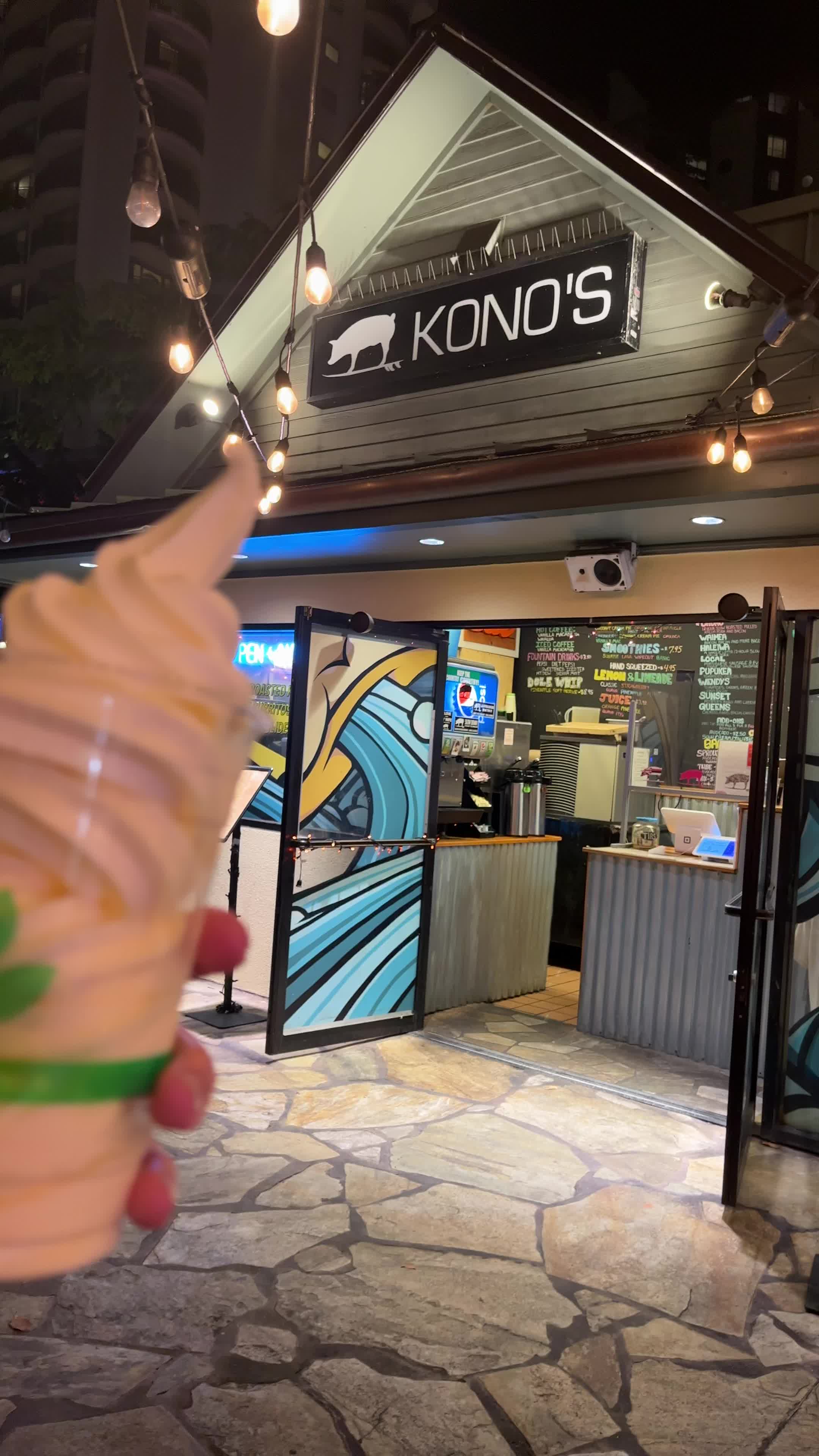 Kono's Big Wave Cafe