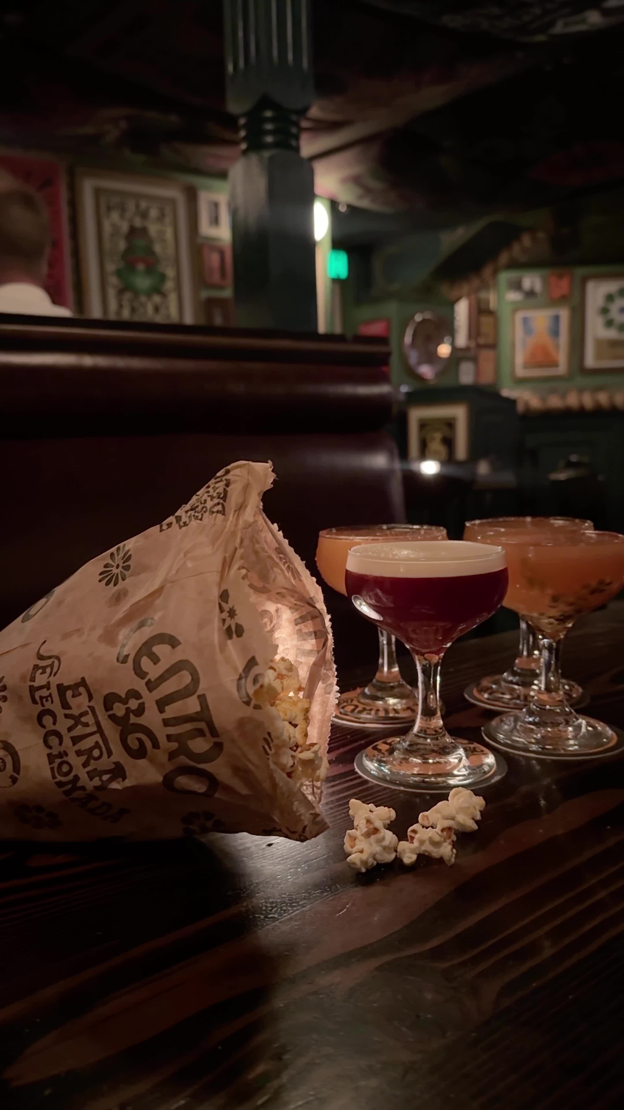 Video review of China Lane