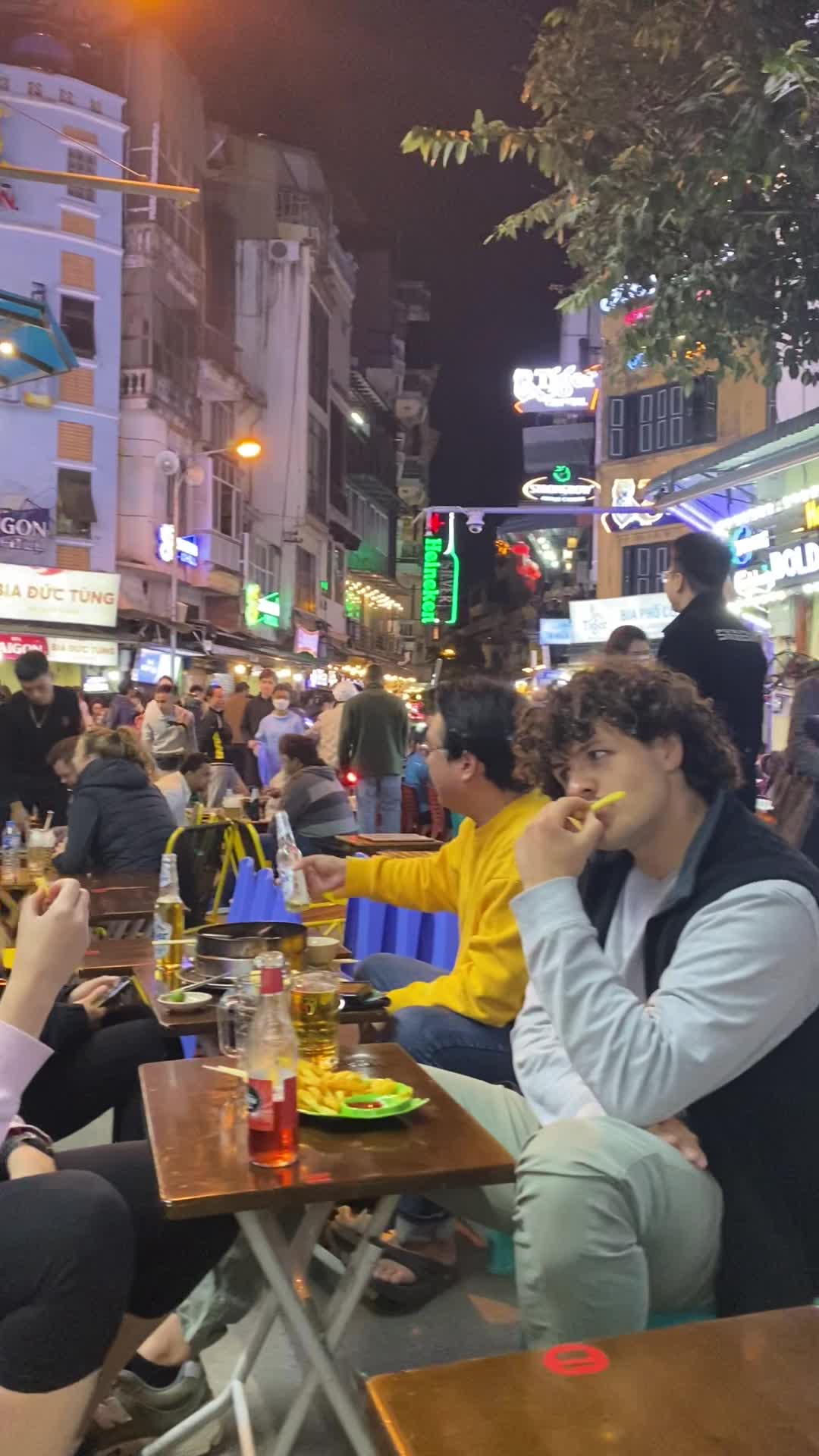 Ta Hien Beer Street