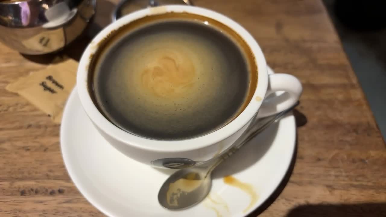 Blue Wonder Coffee & Bean Roastery