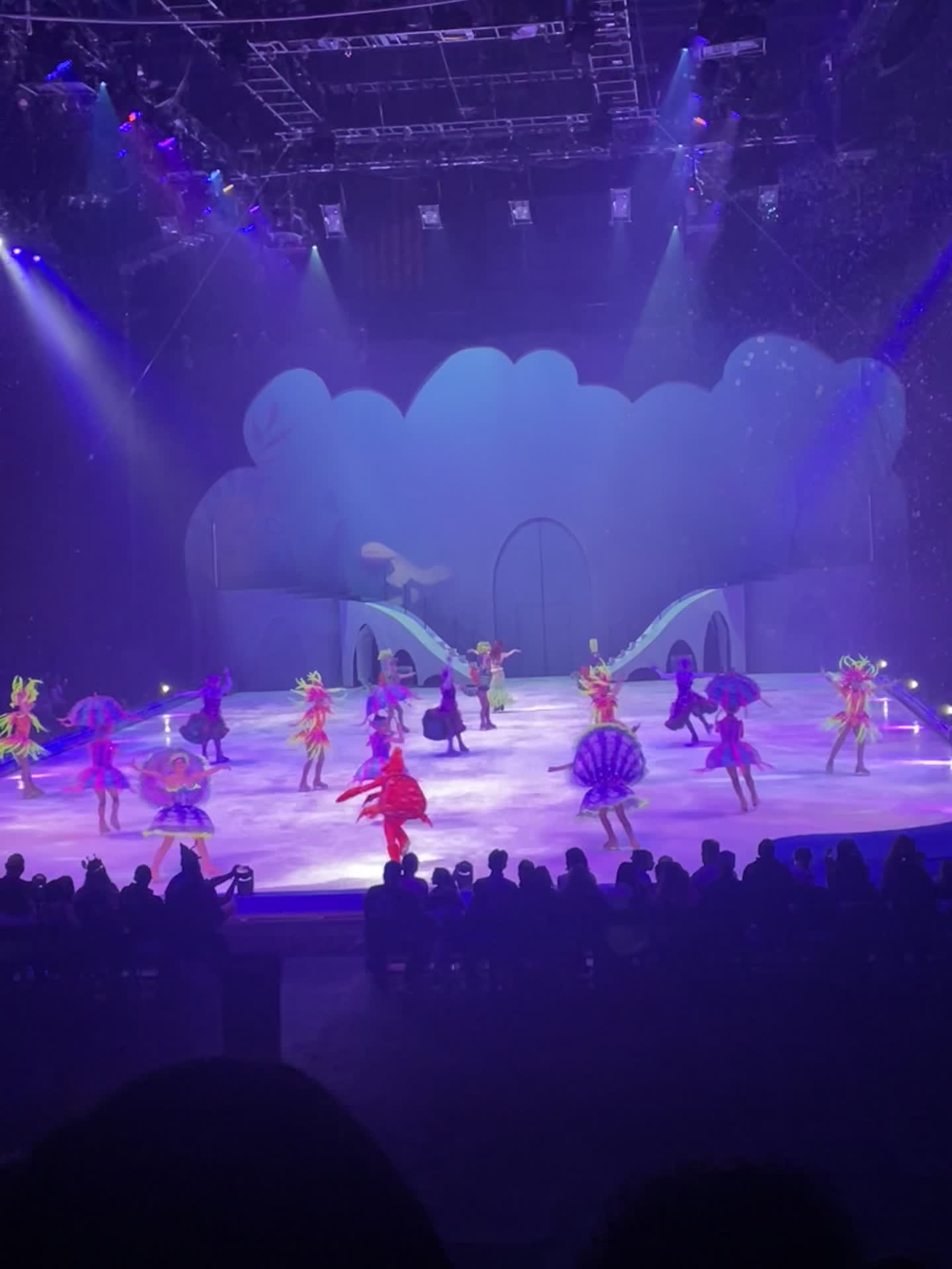 Disney on Ice - Mickey's Search Party