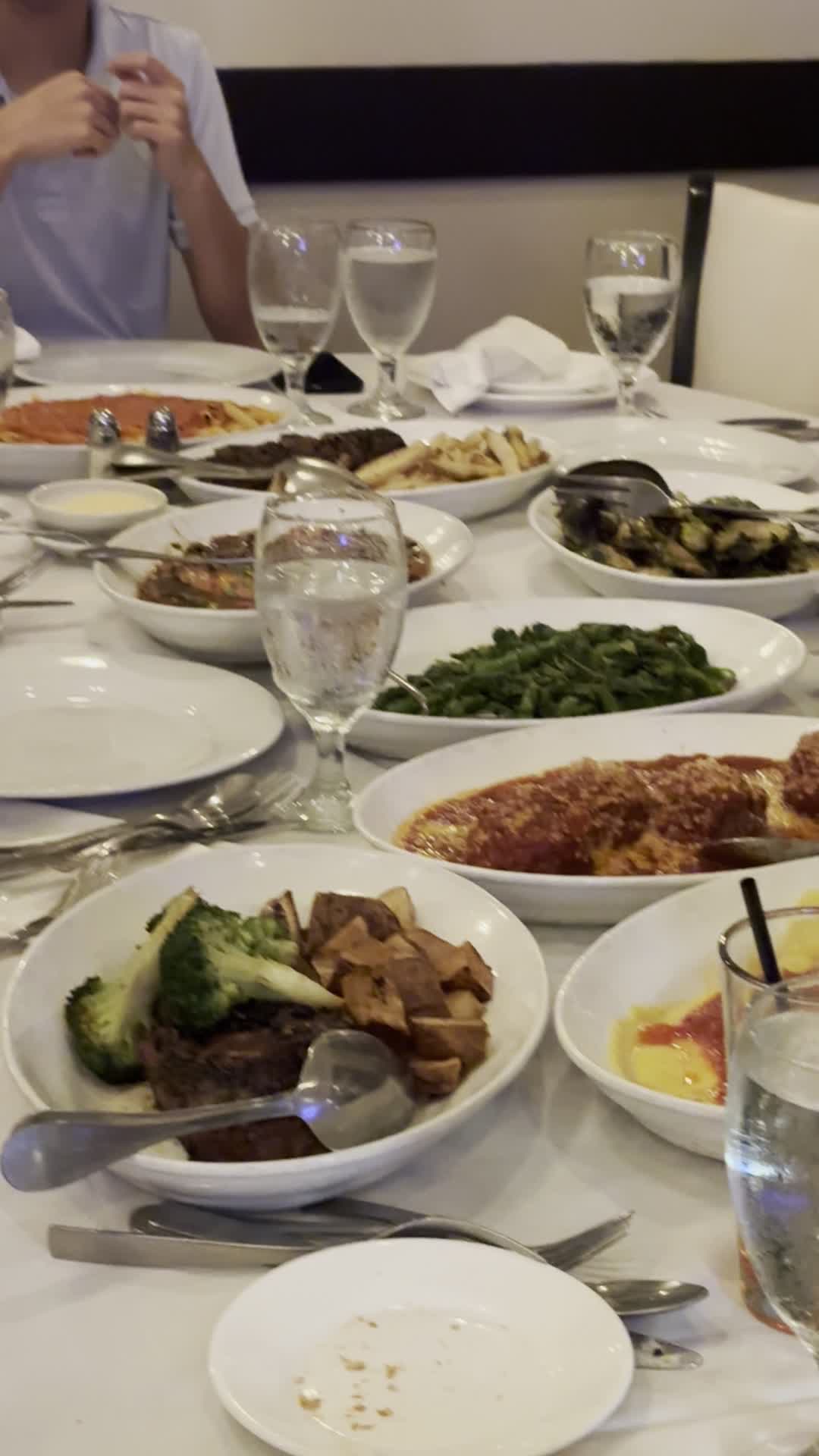 Video review of Matteo's of Roslyn